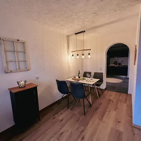 Appartementhaus Neumann شقة بفرونتن
